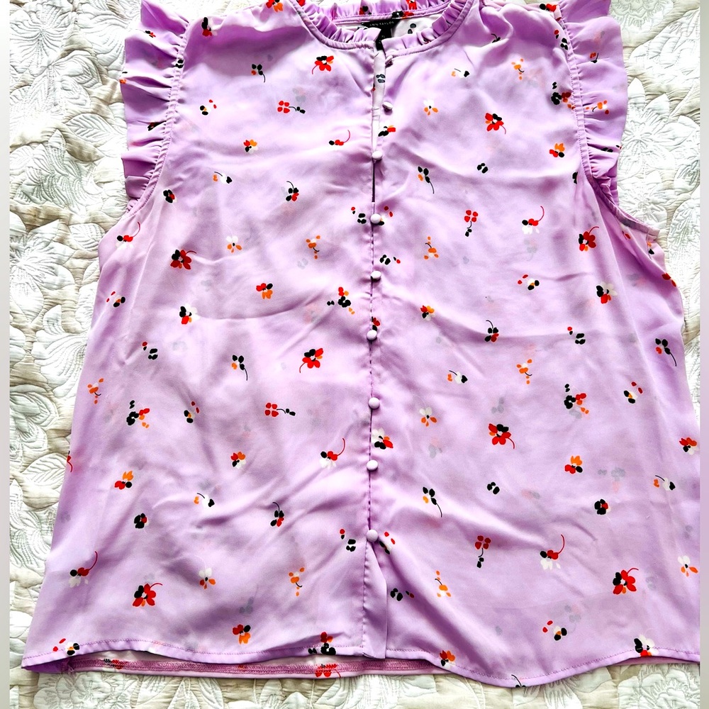 Ann Taylor top size XL